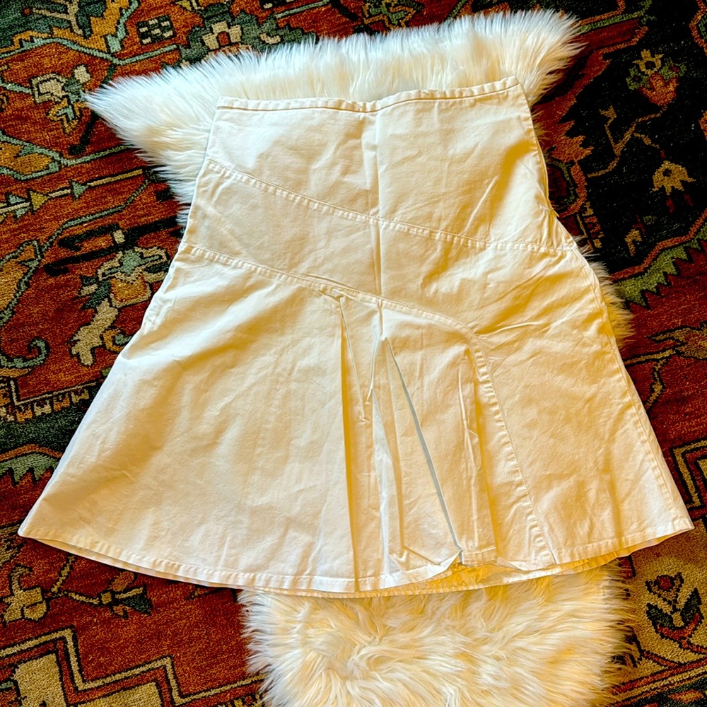 Gap Stretch- White skirt